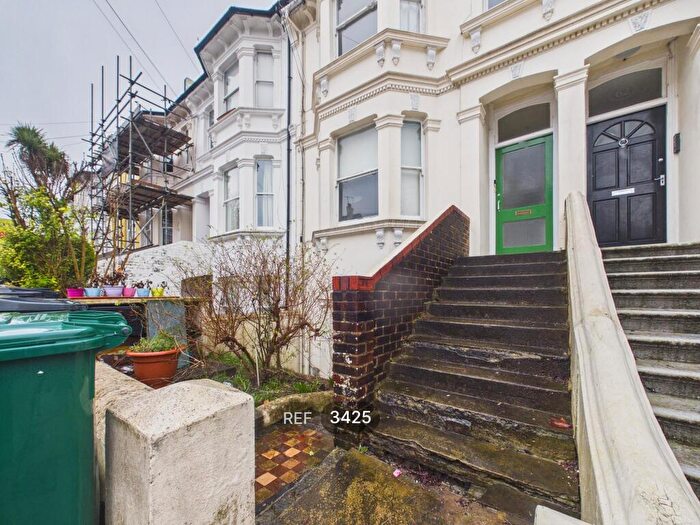 2 Bedroom Flat To Rent In Springfield Road, Brighton, BN1