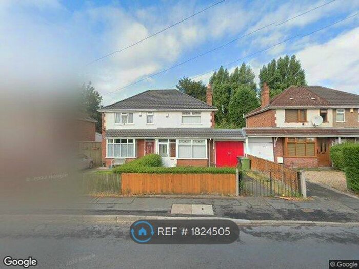 2 Bedroom Semi-Detached House To Rent In St. Chads Road, Bilston, WV14