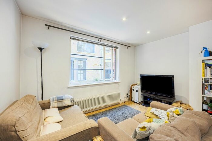 1 Bedroom Flat To Rent In Long Lane, London, SE1