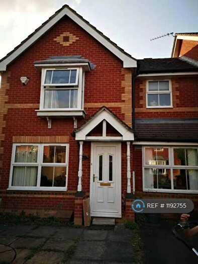 3 Bedroom Semi-Detached House To Rent In Bosworth Road, Cambridge, CB1