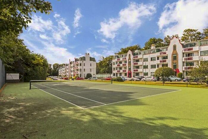 3 Bedroom Flat To Rent In Ealing Village, London, Ealing, W5