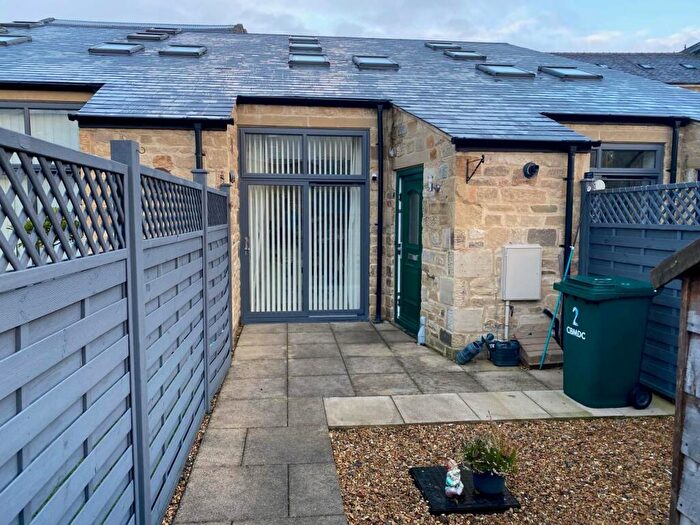 3 Bedroom Town House To Rent In Owens Quay, Bingley, West Yorkshire, BD16