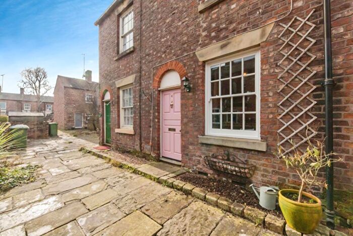 2 Bedroom Terraced House For Sale In High Street, Macclesfield, Cheshire, SK11