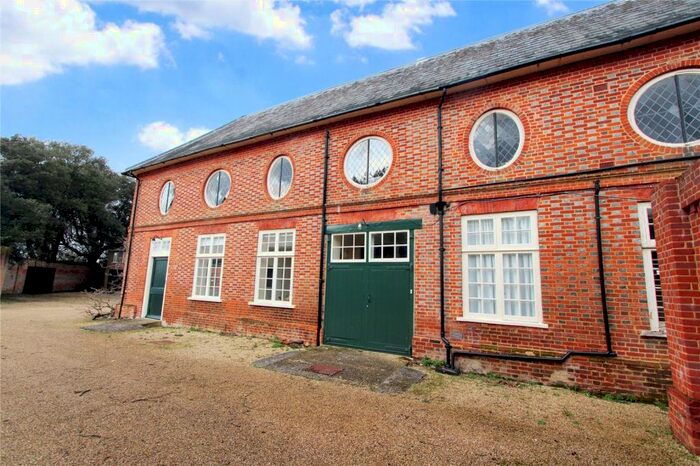 3 Bedroom Maisonette To Rent In Broadlands Park, Romsey, Hampshire, SO51