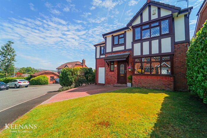 4 Bedroom Detached House For Sale In Claybank Drive, Tottington, Bury, BL8