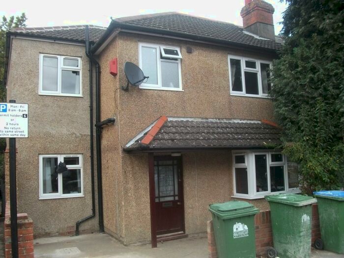 6 Bedroom House To Rent In Granby Grove, Highfield, Southampton, SO17