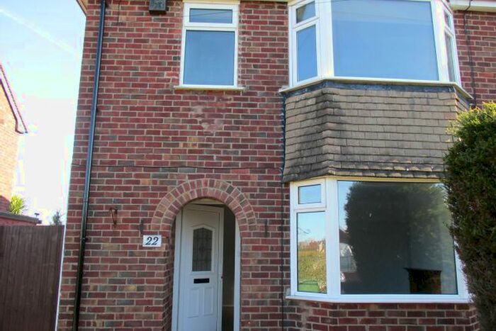 3 Bedroom Semi-Detached House To Rent In Ridgemere Road, Pensby, Wirral, CH61