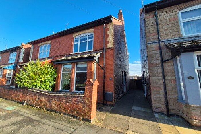 2 Bedroom Semi-Detached House To Rent In Bakewell Street, Coalville, LE67