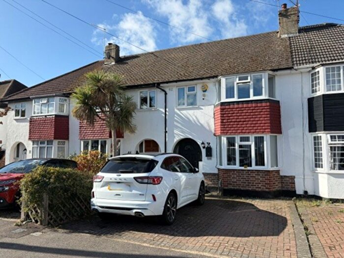 3 Bedroom Terraced House For Sale In Ashridge Way, Sunbury-On-Thames, TW16