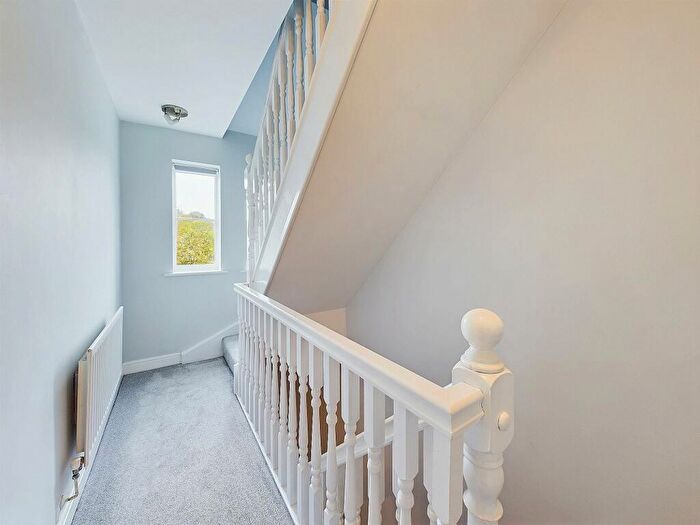 4 Bedroom Town House To Rent In Williams Close, Chester, CH2