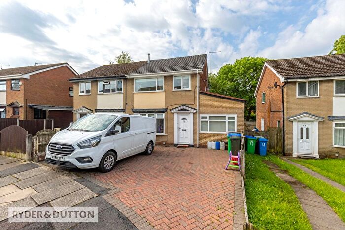 3 Bedroom Semi-Detached House For Sale In Thorn Close, Heywood, Greater Manchester, OL10
