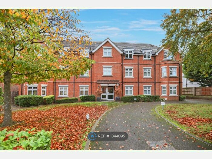 2 Bedroom Flat To Rent In Albion Road, Sutton, SM2