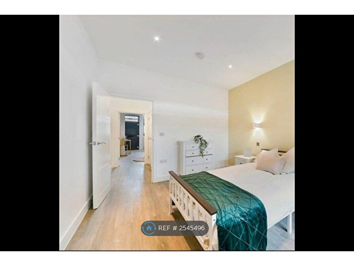 1 Bedroom Flat To Rent In Wadham Gardens, Greenford, UB6