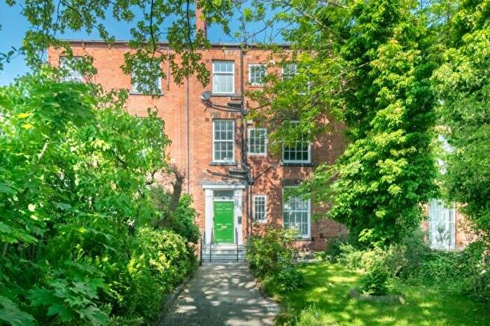 2 Bedroom Flat To Rent In Kingston Terrace, Leeds, LS2