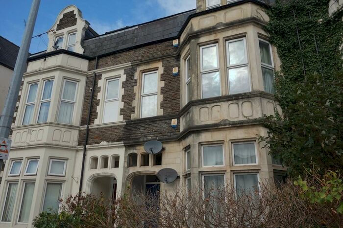 2 Bedroom Apartment To Rent In Flat B, Newport Road, CF24