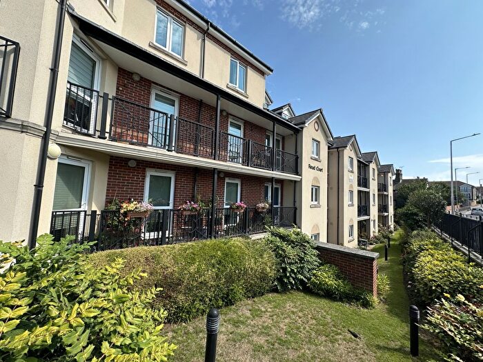 1 Bedroom Flat For Sale In Read Court, The Grove, Westgate-On-Sea, CT8