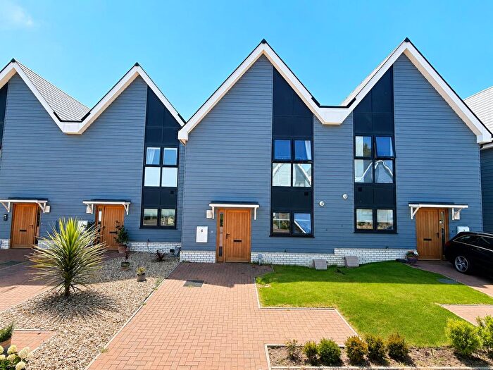 2 Bedroom Terraced House For Sale In Cypress Close, St Marys Bay, TN29