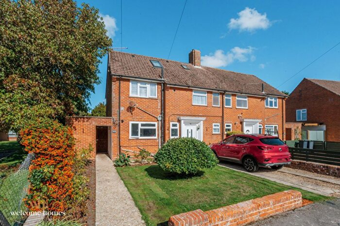 1 Bedroom Flat For Sale In Amethyst Road, Christchurch, BH23