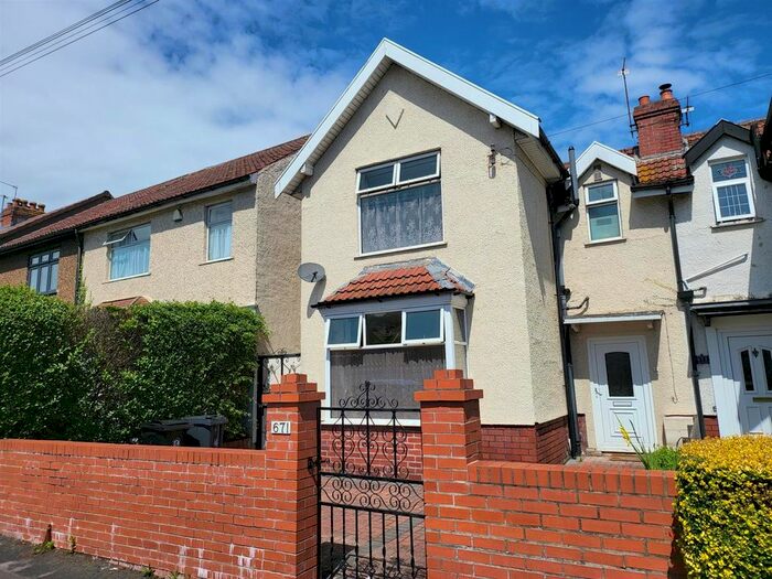4 Bedroom Semi Detached House To Rent In Muller Road, Eastville, Bristol, BS5