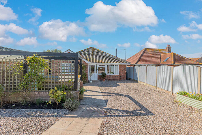 3 Bedroom Detached Bungalow For Sale In The Promenade, Scratby, Great Yarmouth, NR29