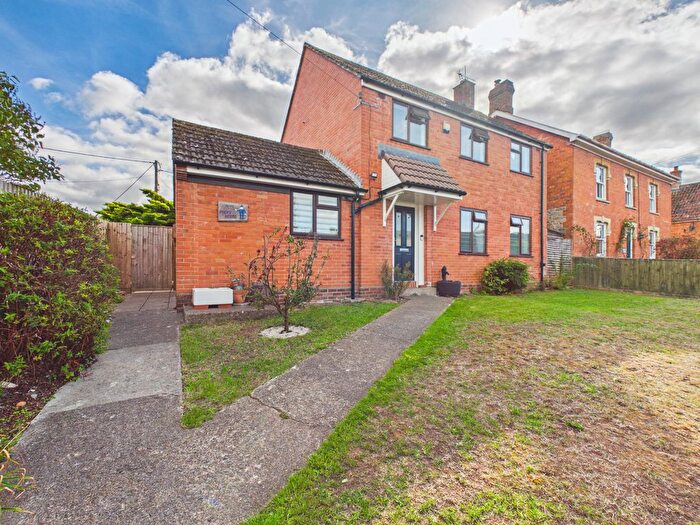 4 Bedroom Detached House For Sale In High Street, Bridgwater, TA7