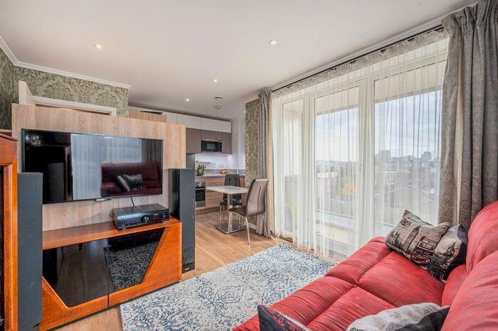 2 Bedroom Flat To Rent In Katie Court, Canning Town, London, E16