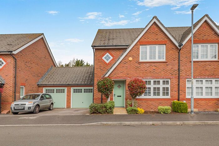 3 Bedroom Semi-Detached House For Sale In Clos Ystwyth, Caldicot, Monmouthshire, NP26