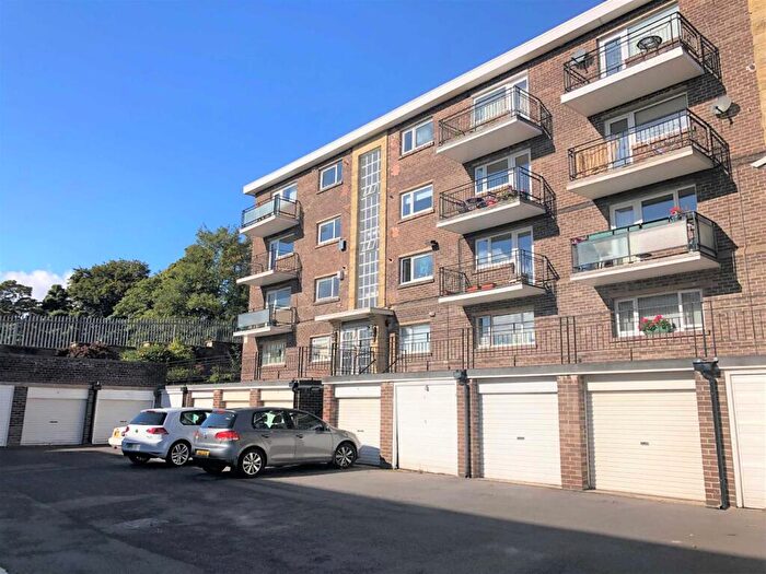 2 Bedroom Apartment To Rent In Fulwood Park Mansions, Chesterwood Drive, Sheffield, S10