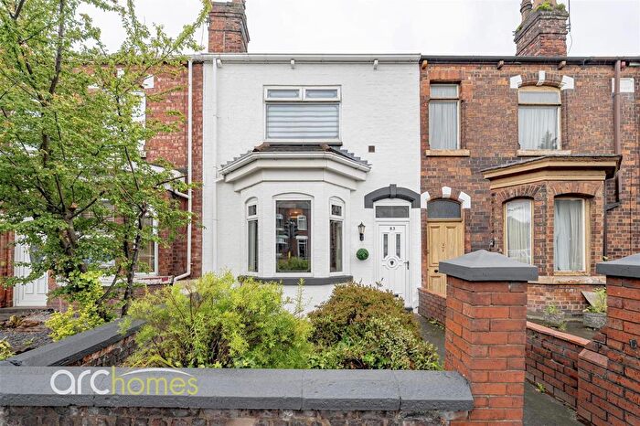 2 Bedroom Terraced House For Sale In Wigan Road, Wigan, WN2
