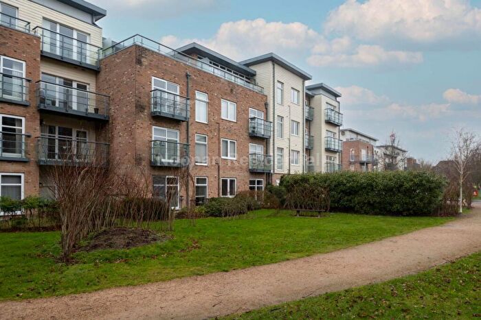 2 Bedroom Apartment For Sale In Red Admiral Court, St Neots, PE19