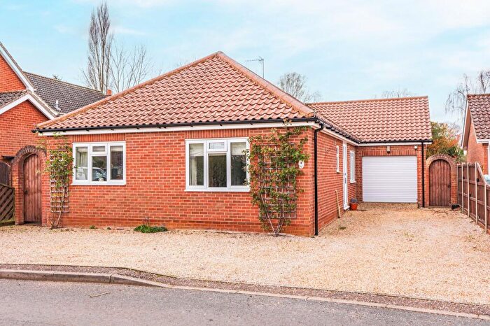 3 Bedroom Detached Bungalow For Sale In Barford, NR9