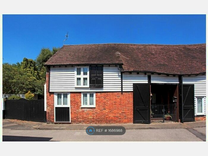 3 Bedroom Semi-Detached House To Rent In Church Street, Tonbridge, TN9