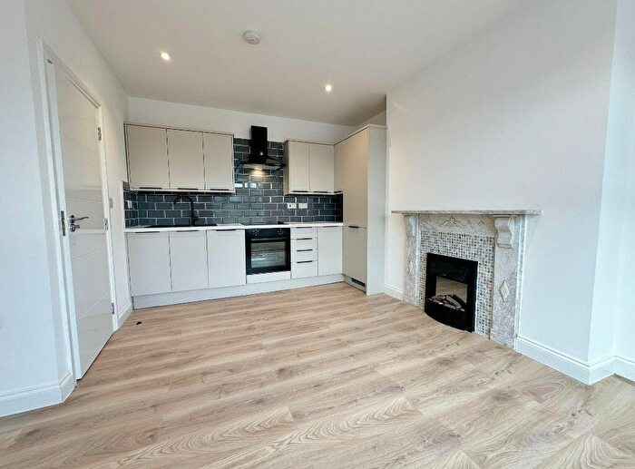 1 Bedroom Flat To Rent In Old Station Road, Newmarket, CB8