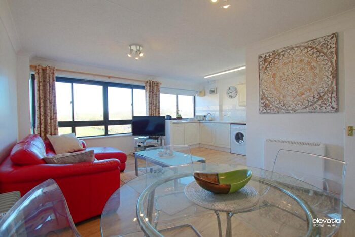 2 Bedroom Apartment To Rent In South Seventh Street, Milton Keynes, MK9