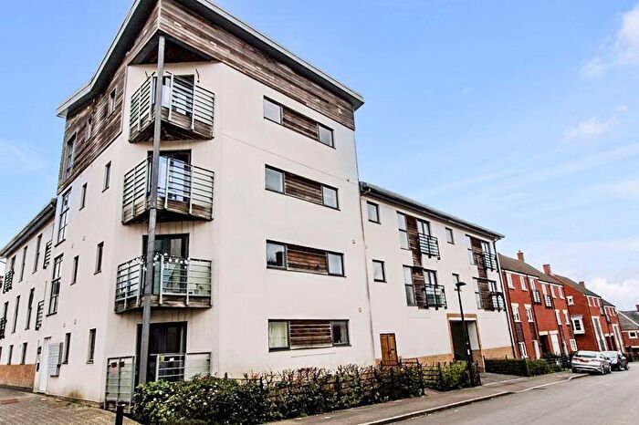 2 Bedroom Flat To Rent In Bedroom Flat To Rent, Pasteur Drive, Old Town, SN1