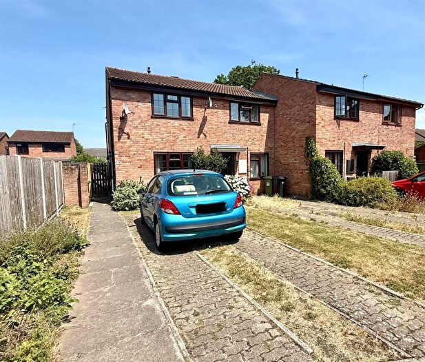 2 Bedroom End Of Terrace House To Rent In Kings Acre, Hereford, HR4