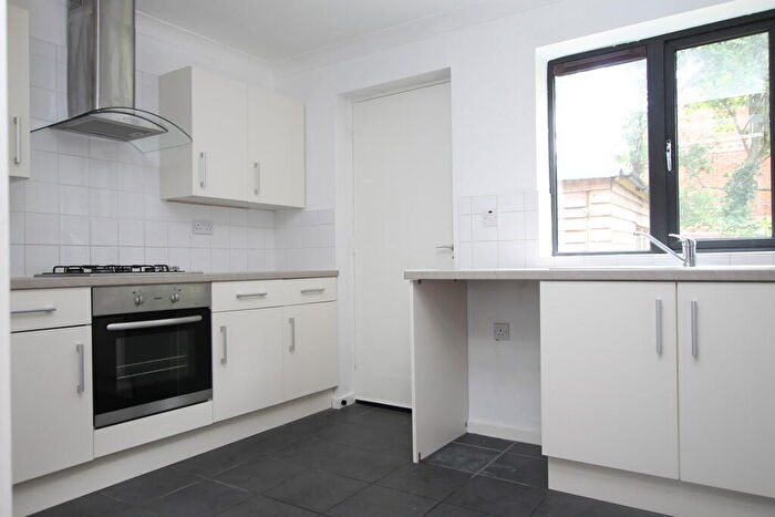 3 Bedroom Semi-Detached House To Rent In Eriskay Court, Durrington, BN13