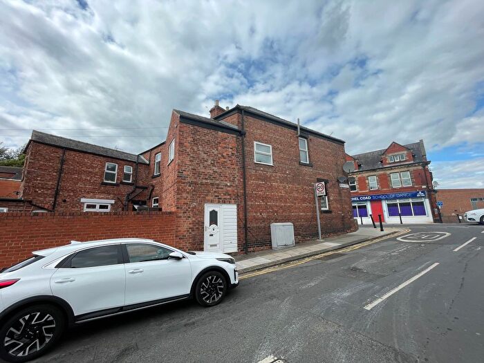 3 Bedroom Flat To Rent In Victoria Road, Darlington, DL1