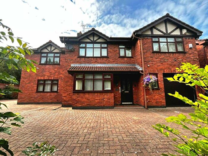 5 Bedroom Detached House For Sale In Thomas Drive, Liverpool, Merseyside, L14