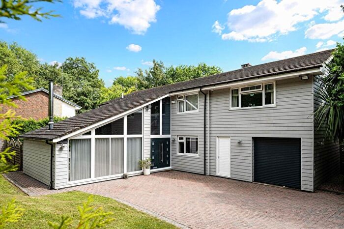5 Bedroom Detached House To Rent In Laurel Drive, Oxted, RH8