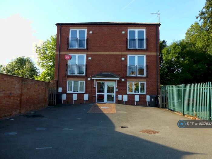 2 Bedroom Flat To Rent In Broad Street, Long Eaton, Nottingham, NG10