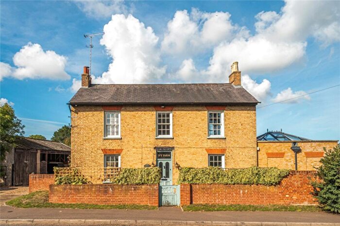 4 Bedroom Detached House For Sale In Toddington Road, Tebworth, Leighton Buzzard, Bedfordshire, LU7