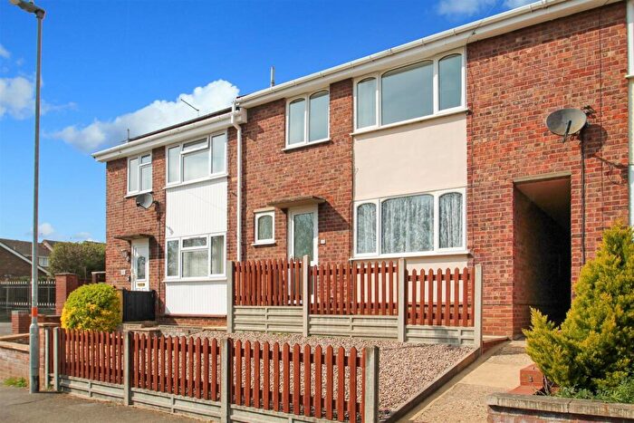 3 Bedroom Terraced House To Rent In Smithfield Place, Raunds, NN9