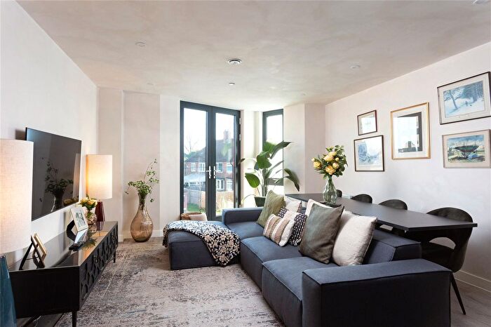 2 Bedroom Flat For Sale In Eboracum Way, York, North Yorkshire, YO31