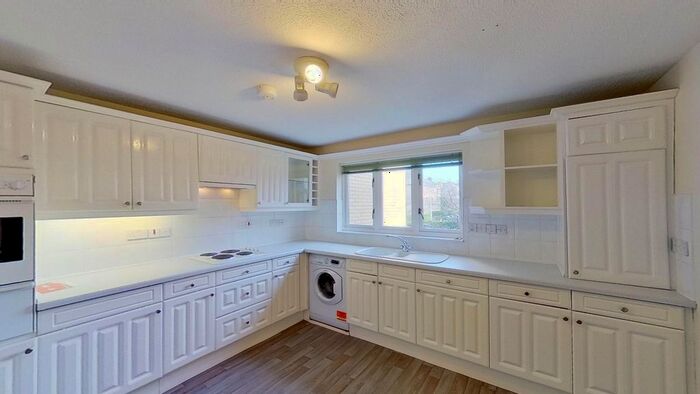 3 Bedroom Flat To Rent In Learmonth Avenue, Edinburgh, EH4