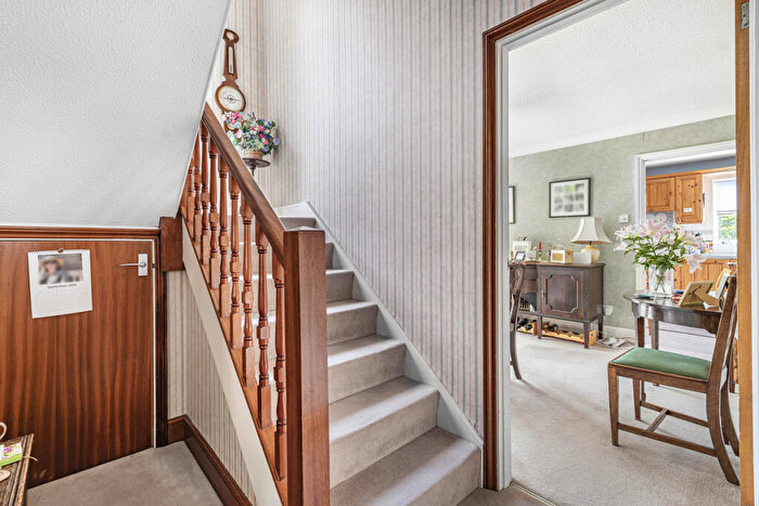 5 Bedroom Detached House For Sale In Mill Paddock, Abingdon, OX14