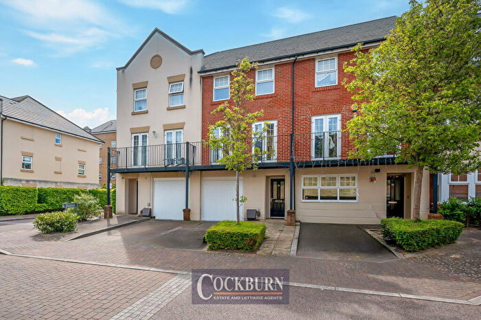 4 Bedroom Town House To Rent In Mackintosh Street, Bromley, BR2