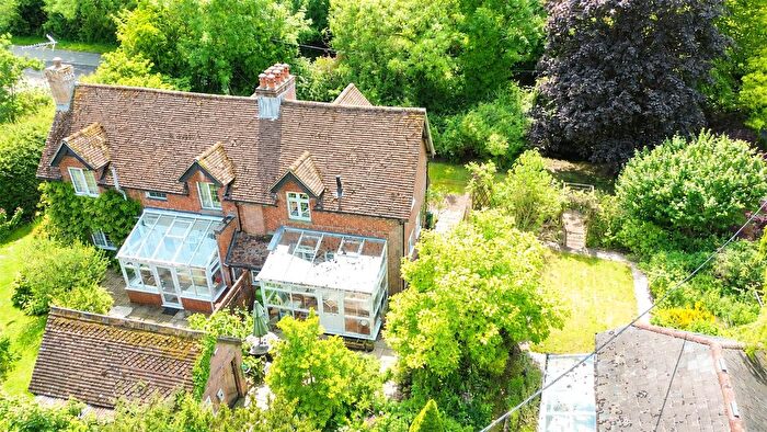 2 Bedroom End Of Terrace House For Sale In Fountain Road, Selborne, Alton, Hampshire, GU34