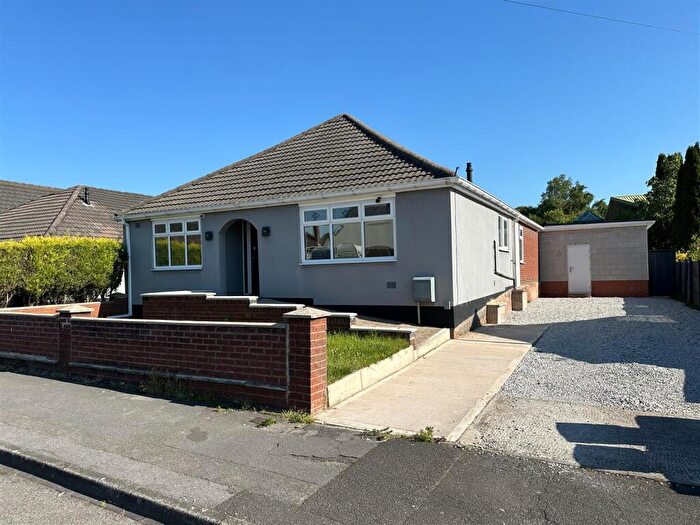 4 Bedroom Detached Bungalow For Sale In Loundhouse Road, Sutton-In-Ashfield, NG17