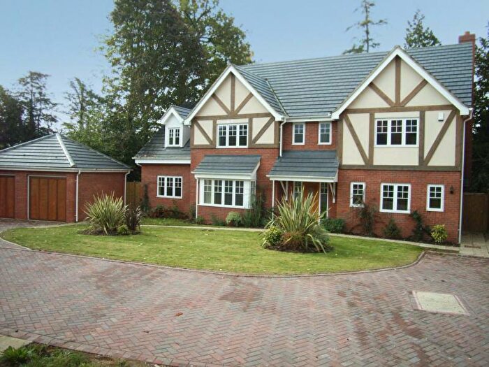 5 Bedroom Detached House To Rent In Kensington Gate, Penfold Drive, Great Billing, Northampton, NN3